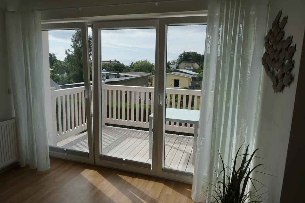 Ferienwohnungen Ruegen Findling Breege Exteriör bild
